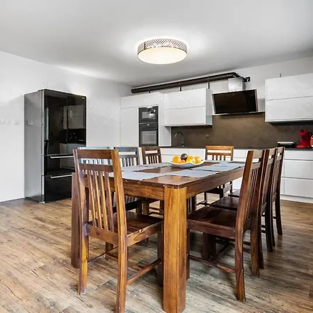 Under Warsaw & & Grota Solna Villa Rybie